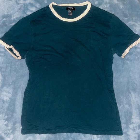 Forever 21 Men's Dark Teal T-Shirt with White Trim - Picture 1 of 2